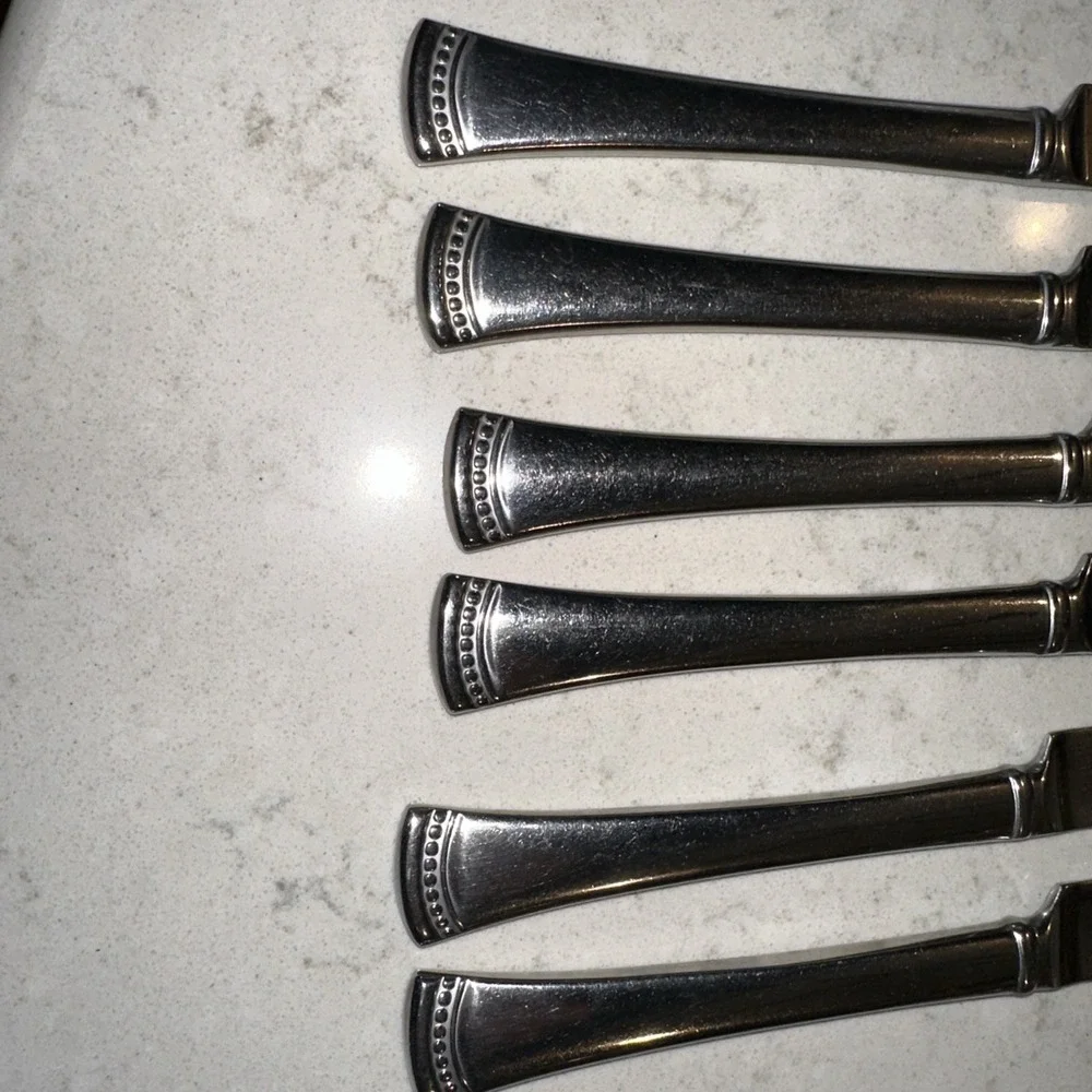 Lenox Portola Butter Knives Set of 6 Glossy 18/10 Stainless Flatware Preowned